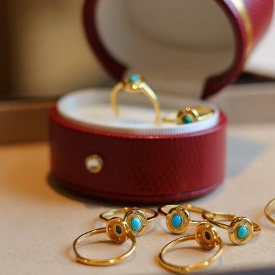 Vintage design turquoise gouden ring