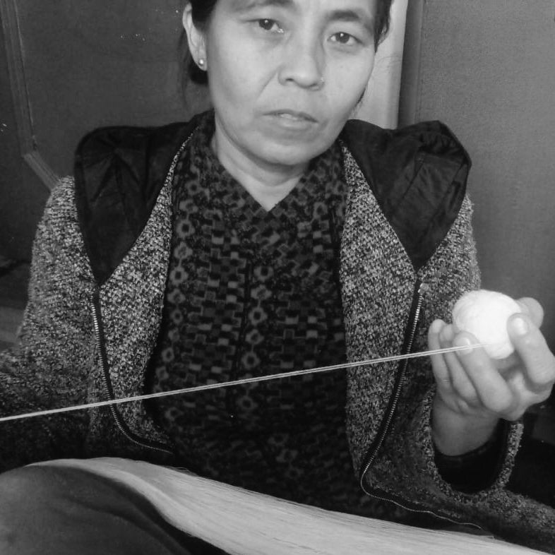 Slinger met Wollen Hartjes