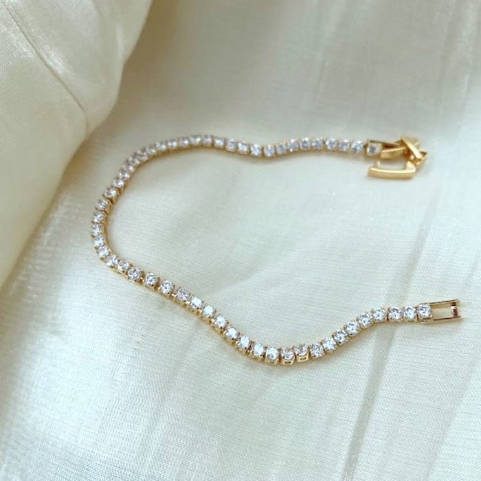 Klassieke diamanten-look armband