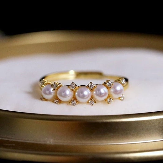 Elegante parelring - in goud of zilver