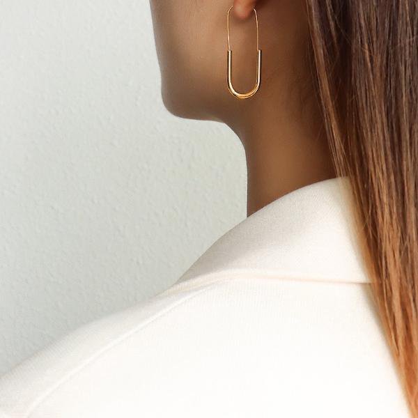 Paperclip oorbellen in zilver of goud