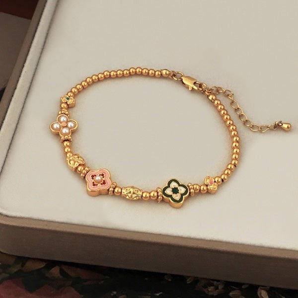 Vintage klavertjes bedelarmband