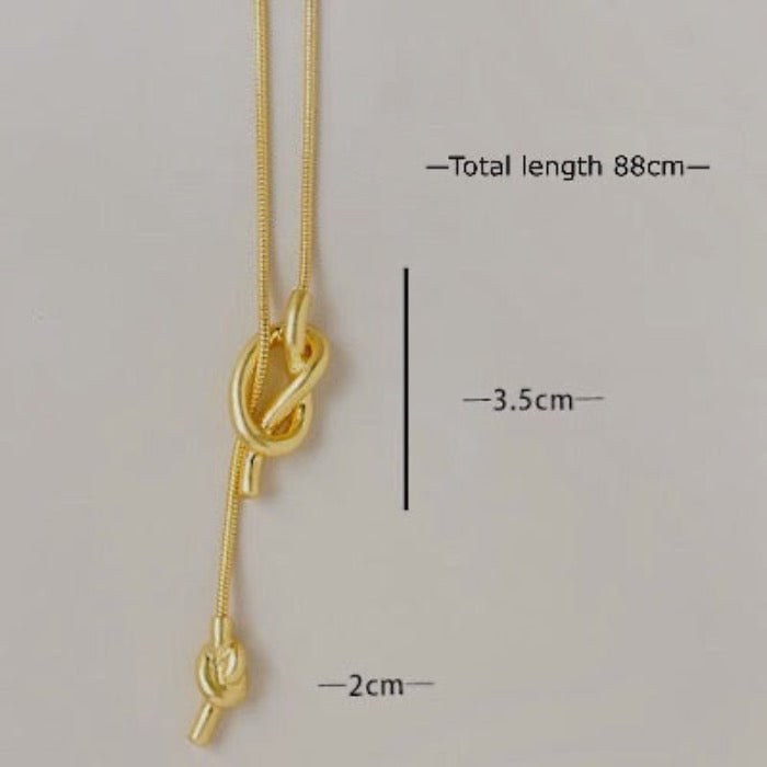 Elegante lange trui ketting