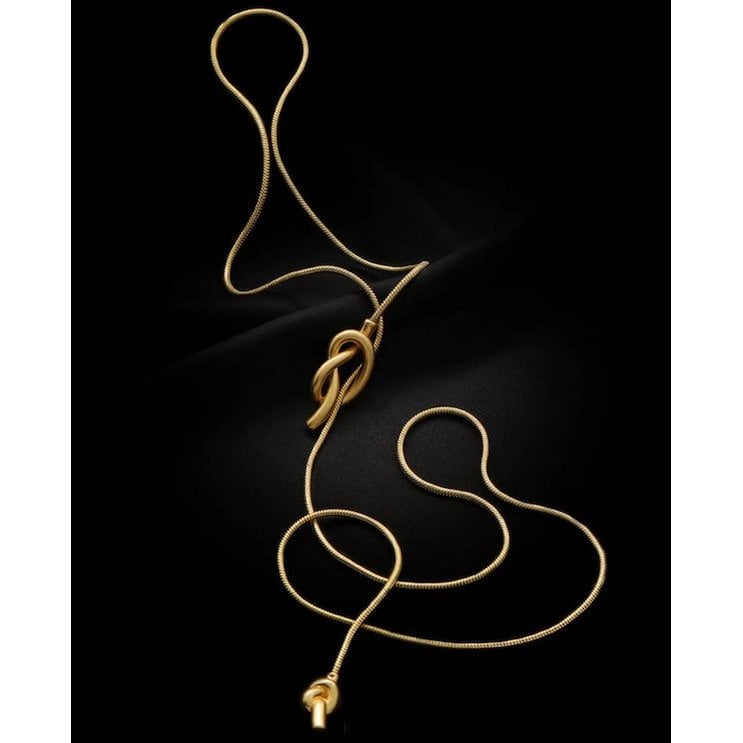 Elegante lange trui ketting
