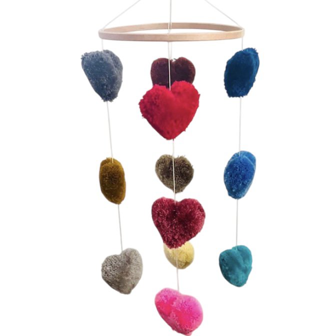 Mobiel met Veelkleurige Hartjes