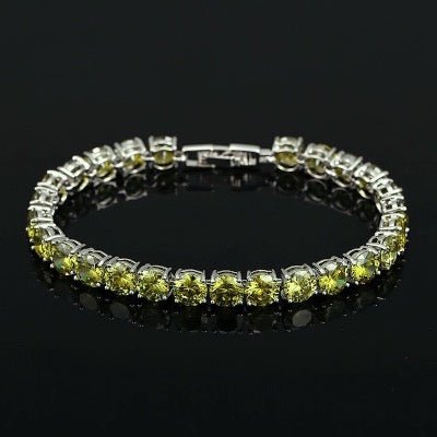 Fancy Sparkling Olive Stone Beads armband